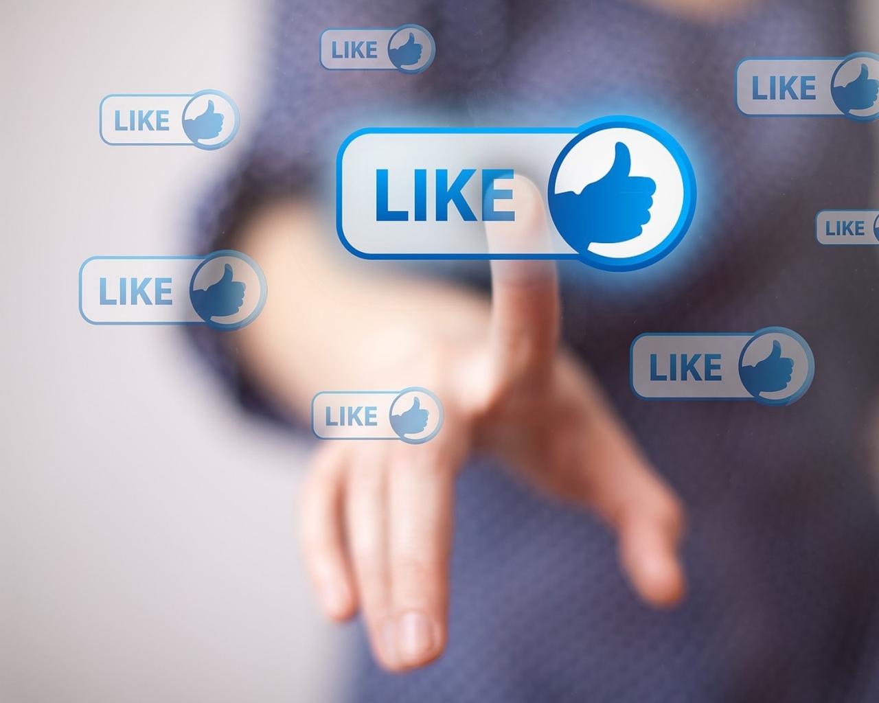 will Give you 4000 Photo or Post Likes